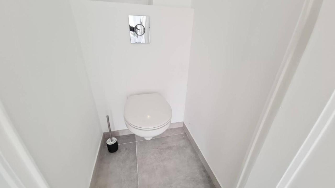 Maxbnb - T2 Balcon 50M2 - Climatise - Ouest - Tolone Esterno foto