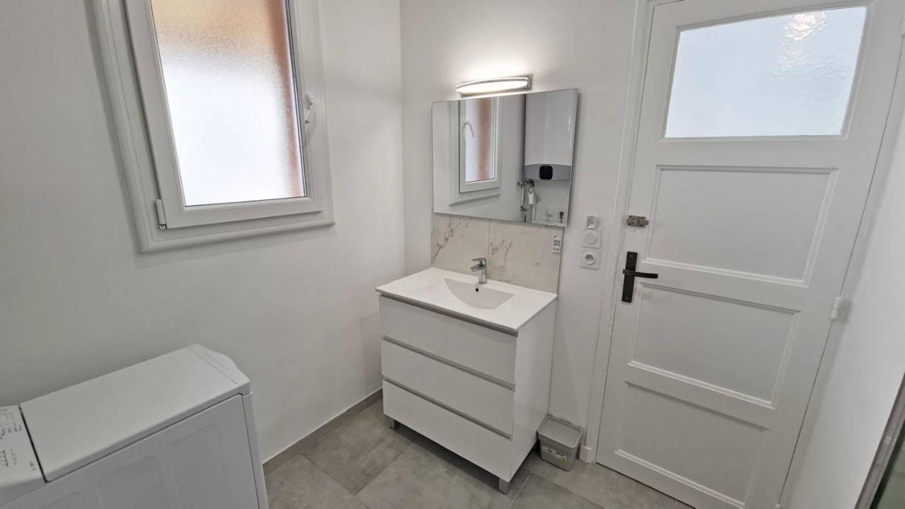Maxbnb - T2 Balcon 50M2 - Climatise - Ouest - Tolone Esterno foto